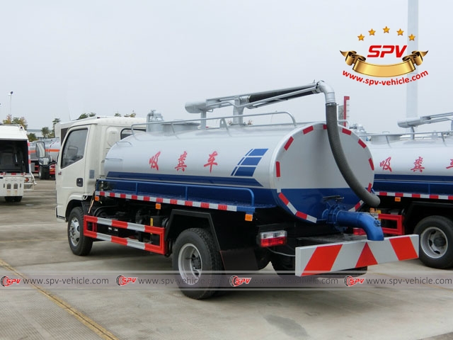 4,000 Litres DONGFENG waste water disposal tanker truck
